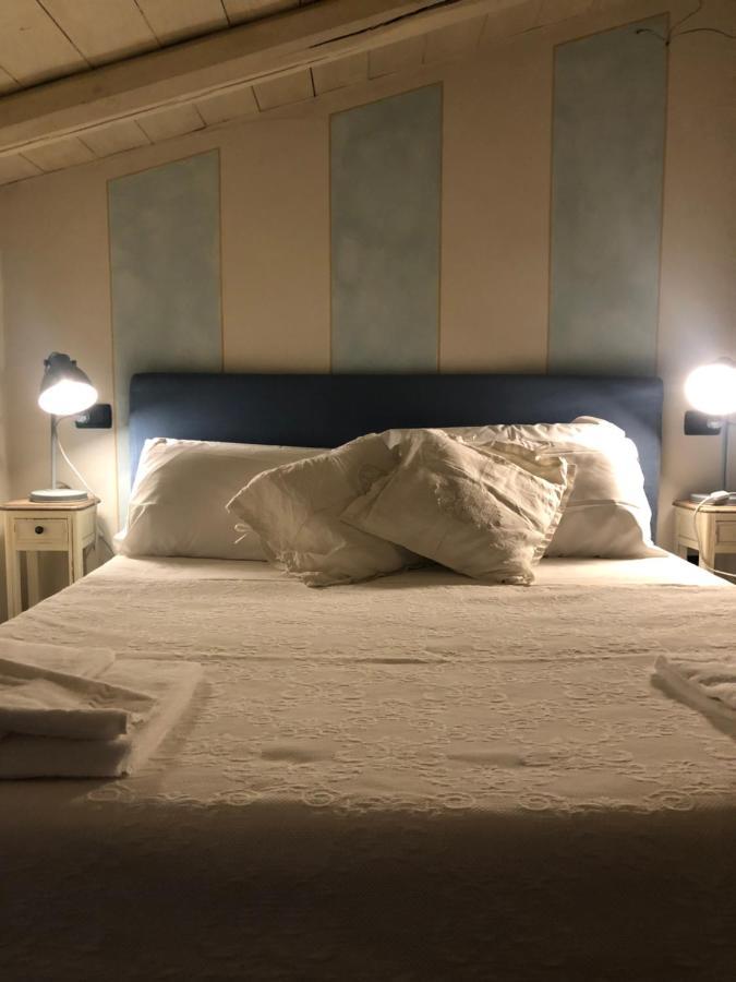 Antica Casa Fenaroli Apartment Iseo Bagian luar foto