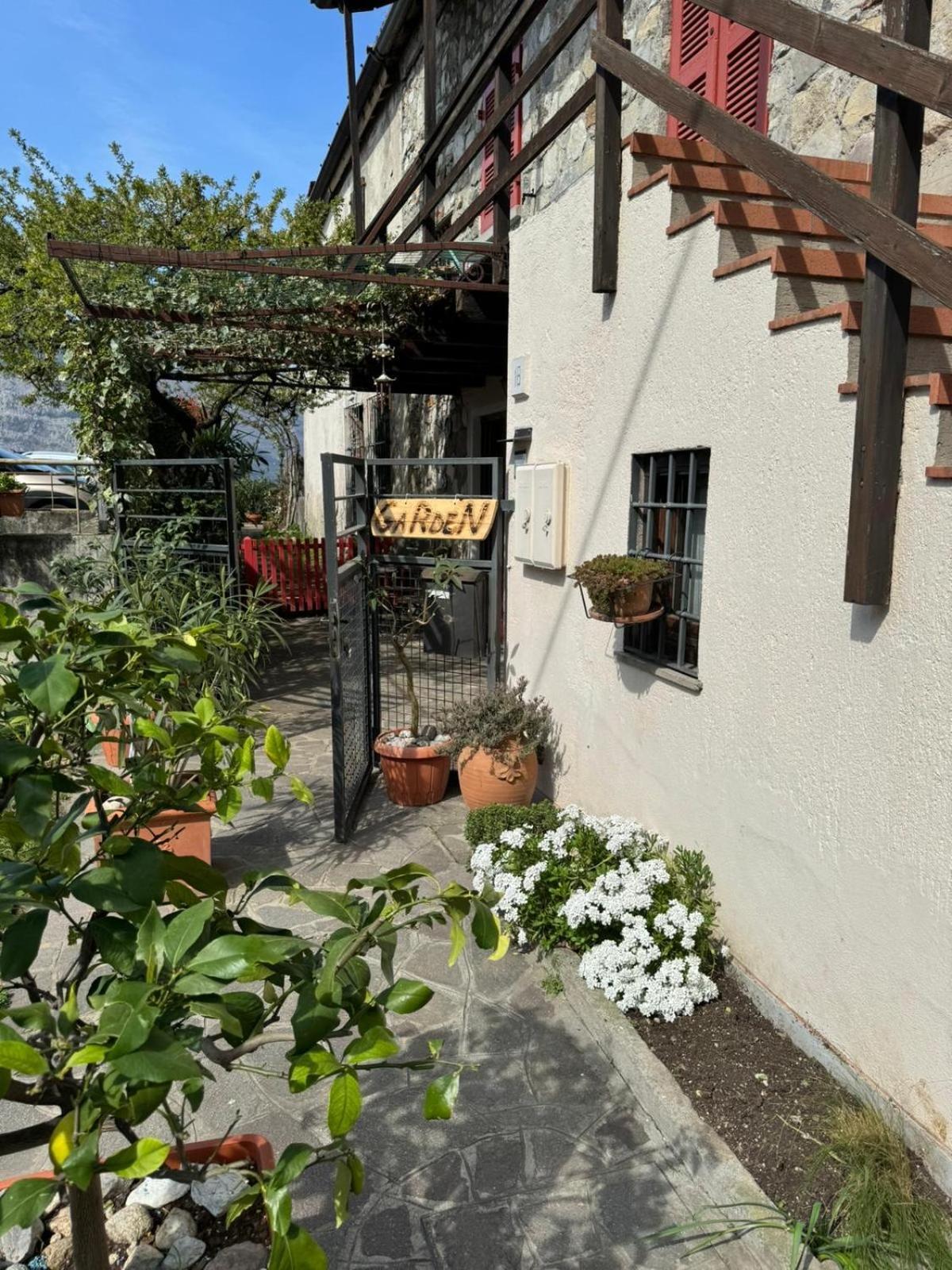 Antica Casa Fenaroli Apartment Iseo Bagian luar foto