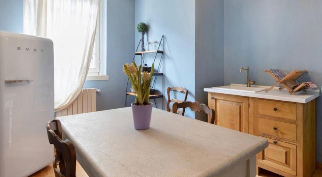 Antica Casa Fenaroli Apartment Iseo Bagian luar foto